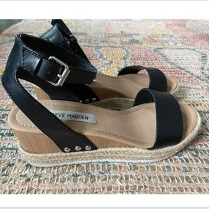Steve Madden sandals